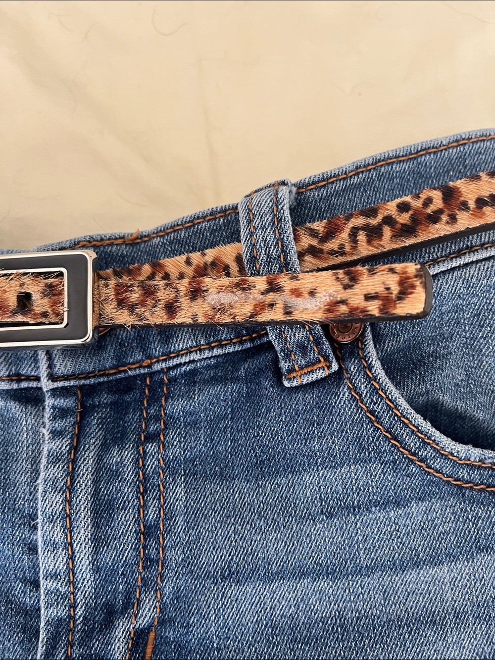 Calvin Klein Leopard Print Belt - Picture 3 of 7